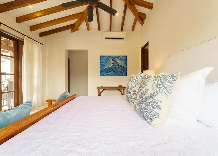 Casa Brisa At Catalinas Holiday home