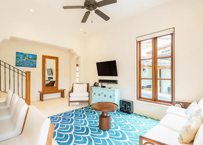 Casa Brisa At Catalinas Holiday home